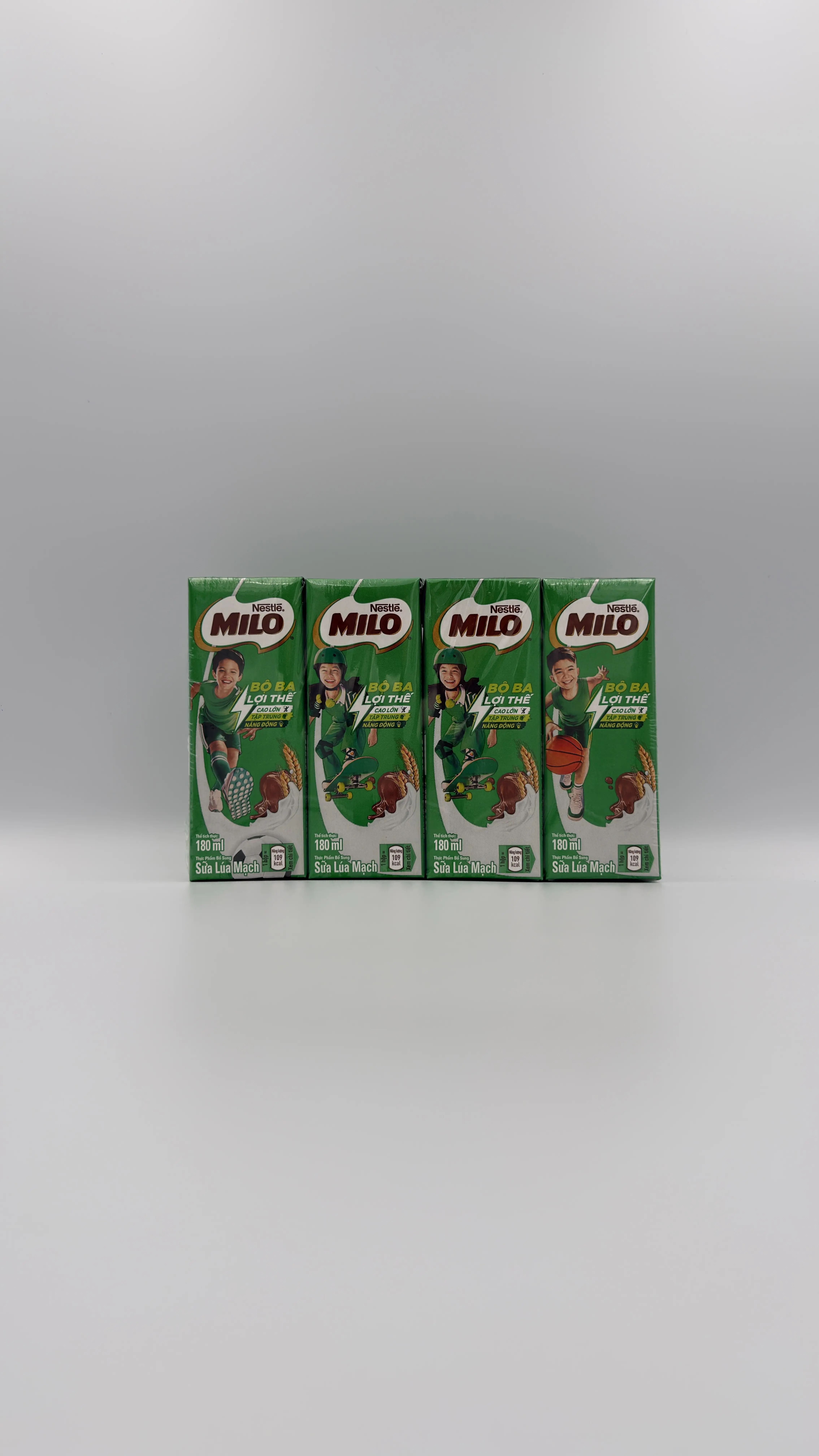 Milo Chocolate Malt Milk Drink 180 ml *4boxes (Milo Sữa Lúa Mạch Chocolate)