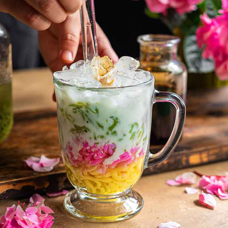Bánh Lọt Ba Màu - Three-Color Rice Flour Cendol