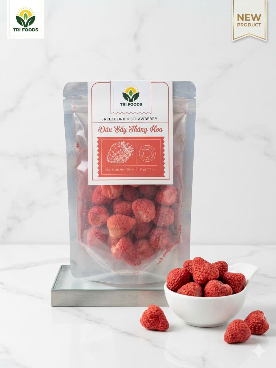Dâu Tây Sấy Thăng Hoa TRI FOODS – Giữ Trọn Vị Tươi Ngon Từ Thiên Nhiên